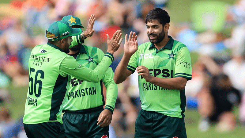 চার ওয়ানডের তিনটিতে জরিমানা খেলো পাকিস্তান